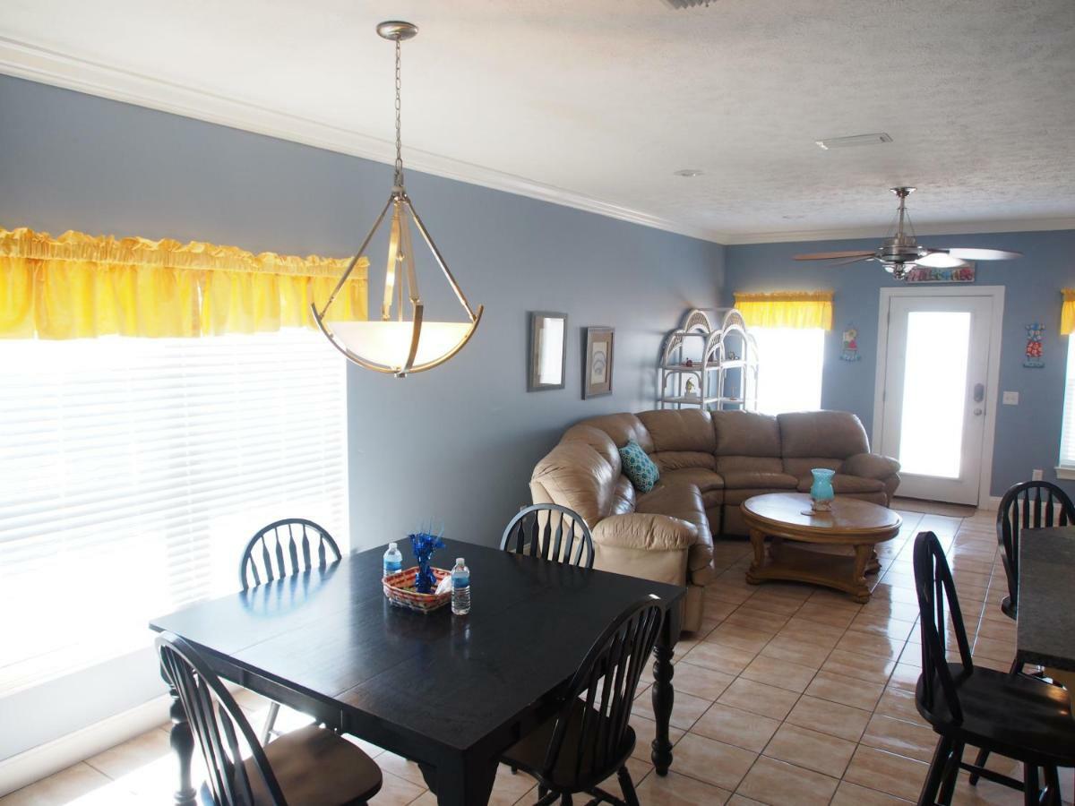 Large House With Great Oceanviews, Game Room, Swimming Pool Holiday home Panama City Beach