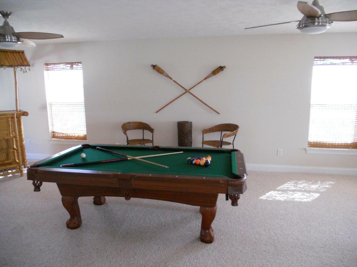 Large House With Great Oceanviews, Game Room, Swimming Pool