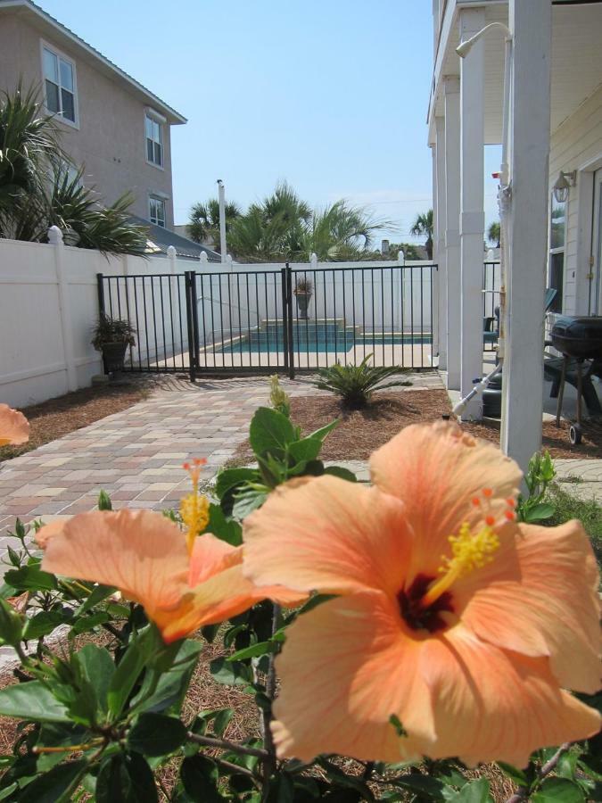 Large House With Great Oceanviews, Game Room, Swimming Pool Holiday home Panama City Beach